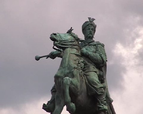 statue of Bogdan Khmel'nitsky on Sofia square, Kiev