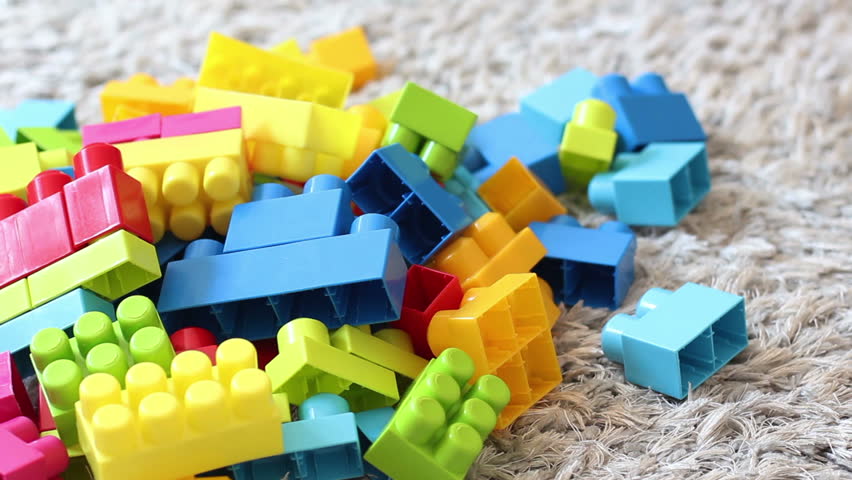plastic construction toys