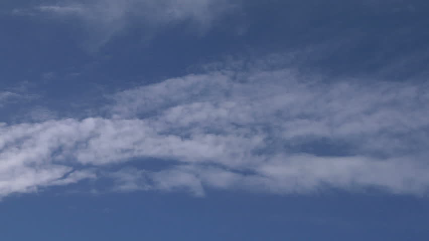 clouds time-lapse in blu sky