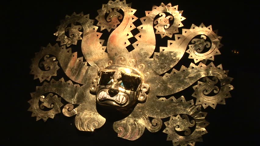 Gold decorative piece, Octopus Frontlet. Mochica culture, Peru