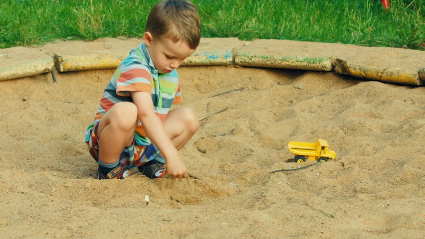 child playing sandbox Stock Footage Video (100% Royalty-free) 19354681 |  Shutterstock