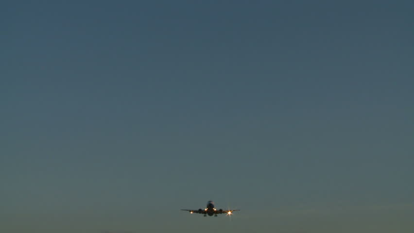 Airplane coming in to land