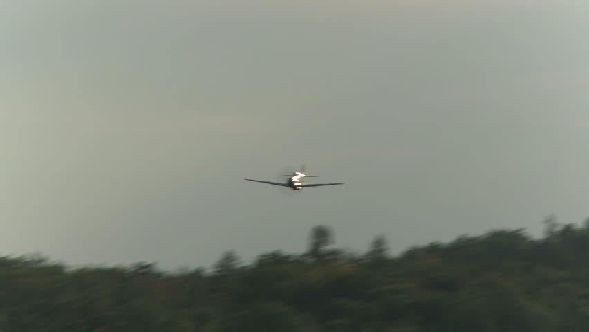 P51D flying towards cam