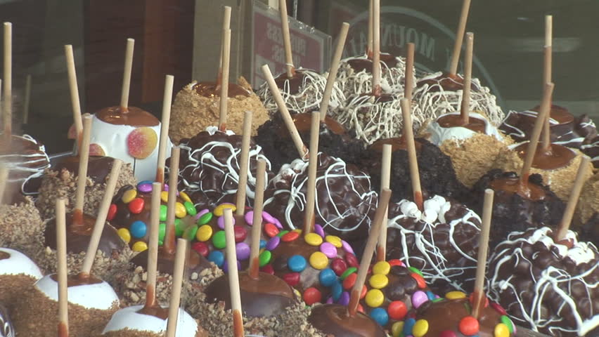 Candy Apples zooms