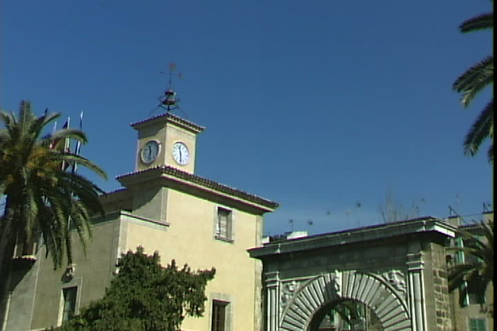 Church and Carriage tilt