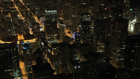 4K UltraHD Timelapse Night in Chicago's city center
