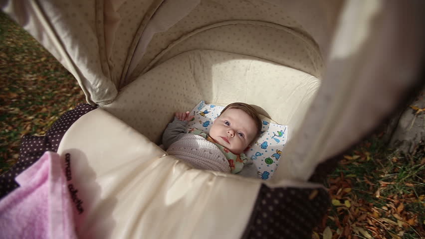 baby sleeping stroller