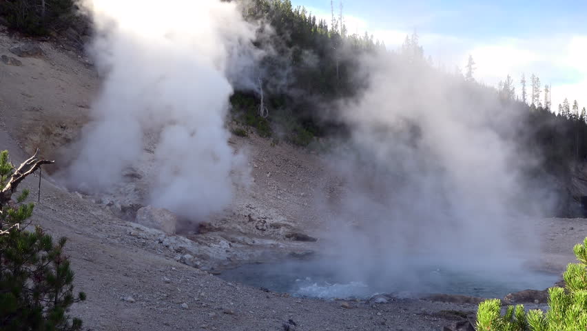 yellowstone volcanic activity steam seismic clouds