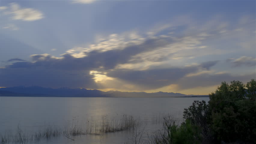 Sunset Utah Lake time-lapse.
