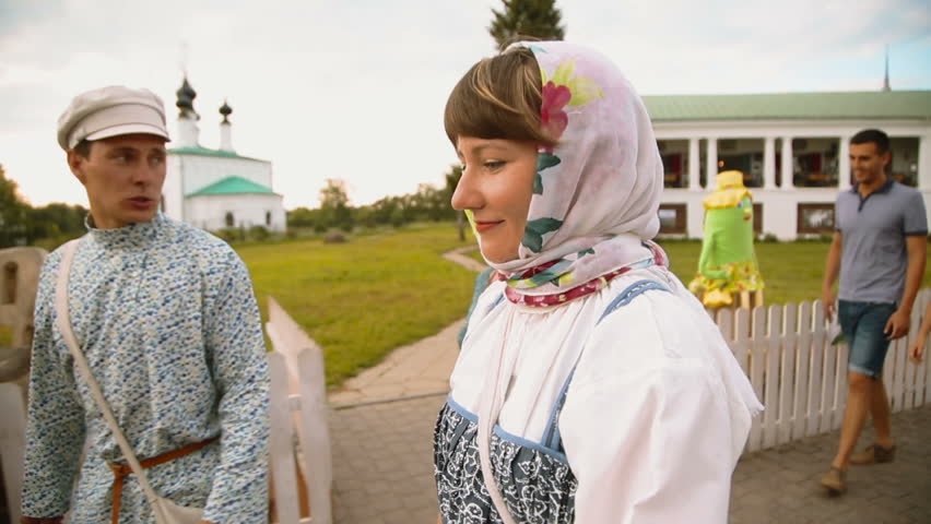 journey tourists, together with guides
