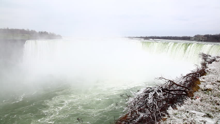 Horseshoe falls at Niagara Falls in winter