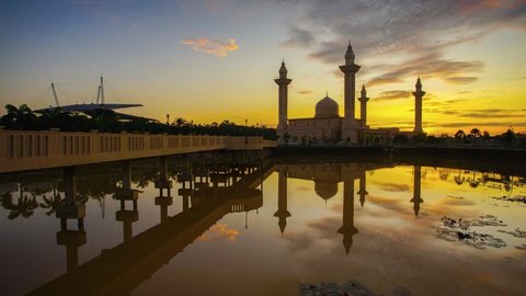 4K timelapse of sunrise with Tengku Ampuan Jemaah Mosque, Bukit Jelutong, Malaysia.