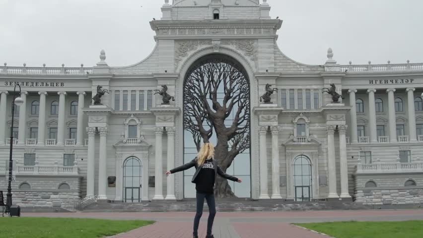 Girl Spinning Overlooking the Palace, Kazan