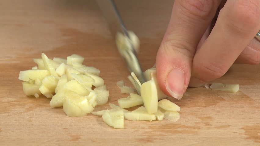 Food - Slicing Garlic, HD