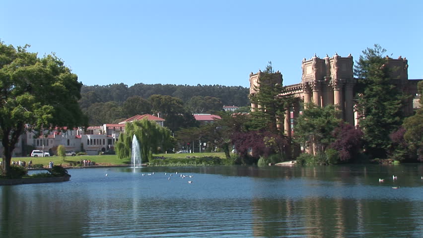 Palace Fine Arts Fountain xws zoom