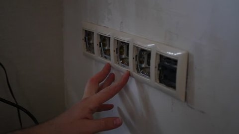 Install the frame on four electrical outlets
