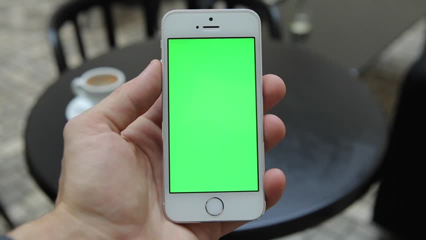 На телефоне зеленый экран что делать. Телефон с зеленым экраном. Айфон с зеленым экраном. Смартфон хромакей. Экран смартфона хромакей.