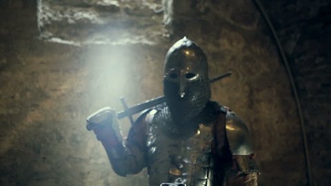 Powerful heavy fighter with sword and helmet, videoclip de stoc