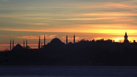 Sunrise in Istanbul; Timelapse
