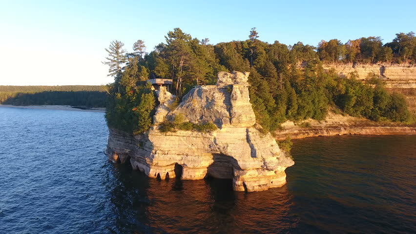 Miners Castle and Lake at Pictured Rocks National Lakeshore, Michigan ...