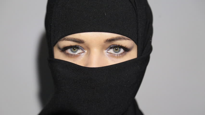 Arabian women eyes