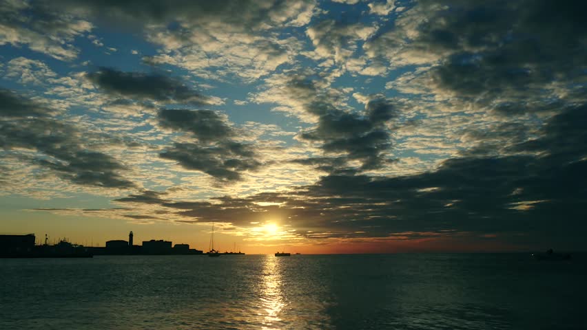 Amazing sunset with boats TIME LAPSE