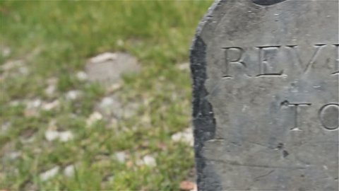 Closeup of Paul Revere's gravestone