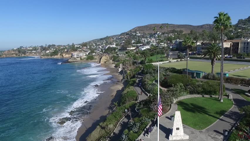 Sunny Day in Laguna Beach California 03
