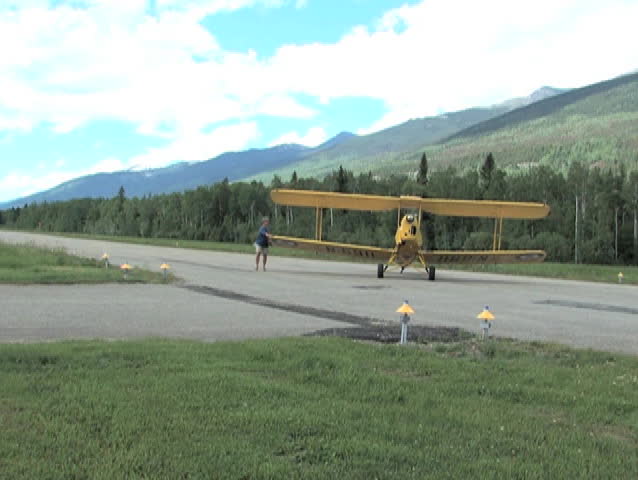 A 1938 Tiger Moth Airplane which is very difficult to fly