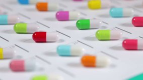 pills are of different color on the calendar. Schedule medication. video slider