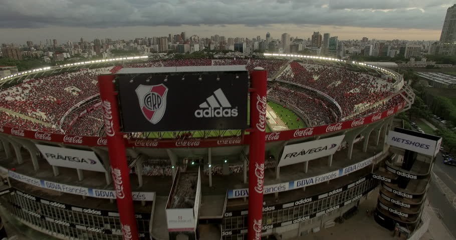 Estadio monumental antonio vespucio liberti: videos de stock; videoclips en  4K y HD | Shutterstock
