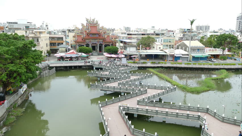 Dragon and Tiger pagodas, view from pagodas, time lapse