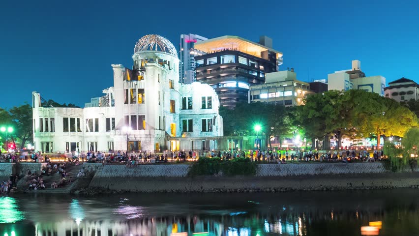 Hiroshima - Lantern ceremony