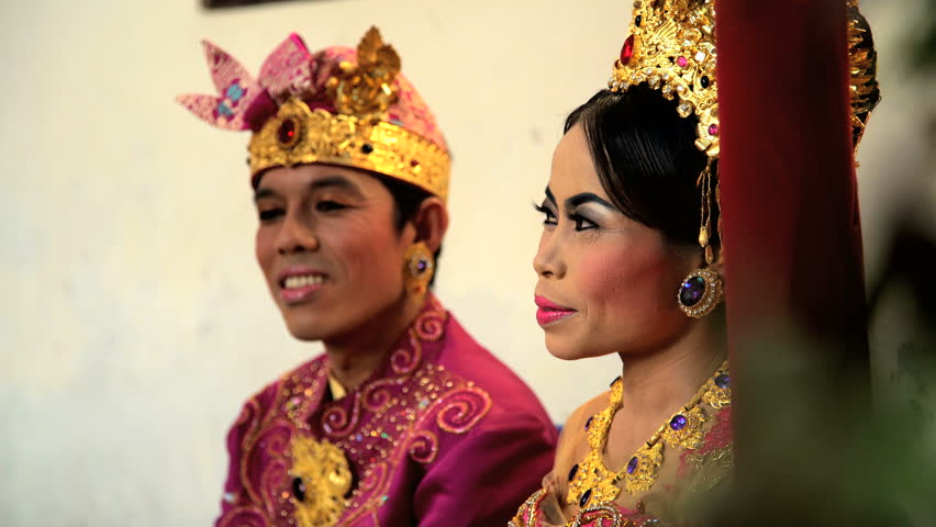 balinese woman