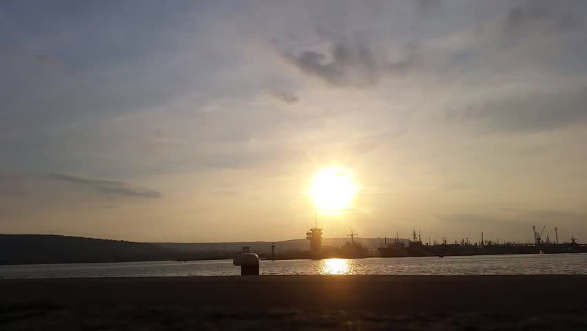 Sunset On the Sea 스톡 동영상 비디오(100% 로열티 프리) 22793395 | Shutterstock