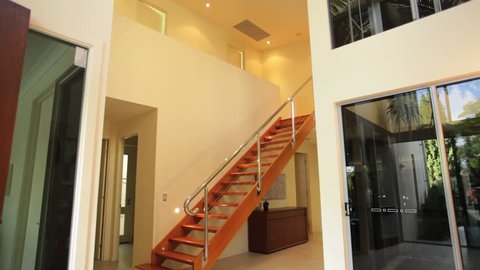 Luxurious, stylish Australian home, shot on a sliding dolly. Sequence. の動画素材
