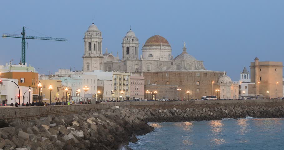 Cadiz Cathedral in the Evening, Stock Footage Video (100% Royalty-free