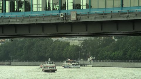 02.07.2016 Moscow. Bridge Luzhniki. Navigation on the Moscow river.