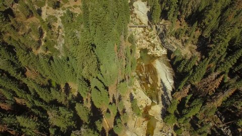 Aerial California Yosemite 4K
Aerial video of Yosemite National Park in California.
