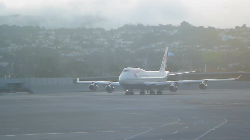 SAN FRANCISCO - CIRCA AUGUST 2010: British Airways airplane traveling on runway