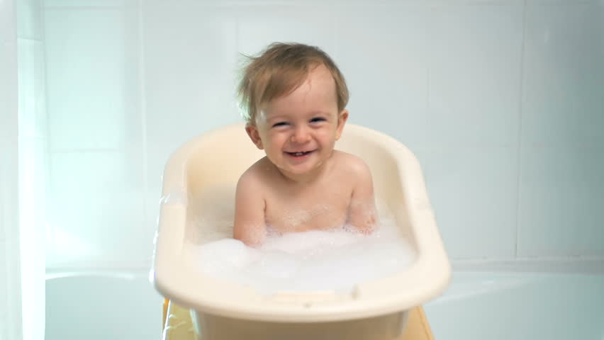 bath for 1 year old