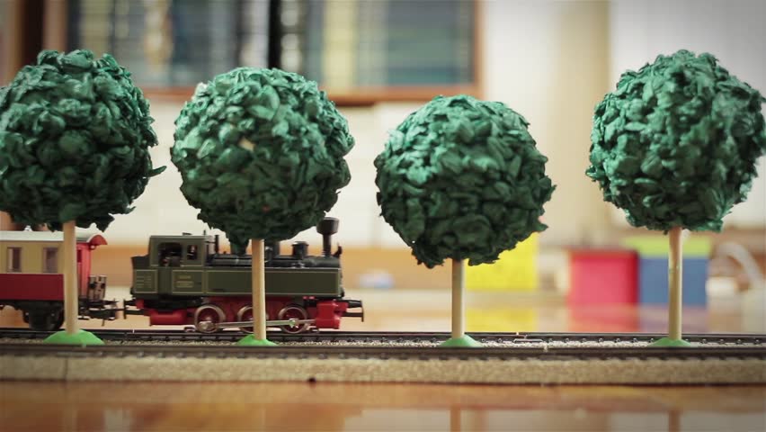 train set trees
