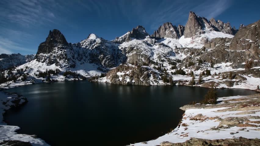 Hike to beautiful Minaret Lake, Ansel Adams Wilderness, Sierra Nevada, California, USA. Autumn season.