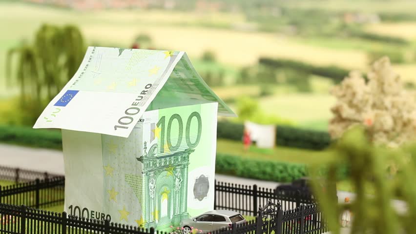 100 euro bill dream house scenery tilt down