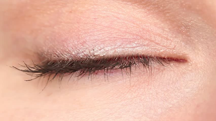 women's eye close up no correction
