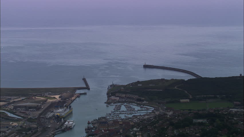 Newhaven - Passing Shot