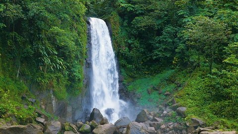 Trafalgar Waterfalls, Dominica, slow motion