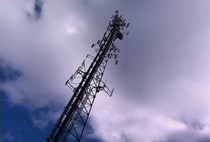 Communications tower