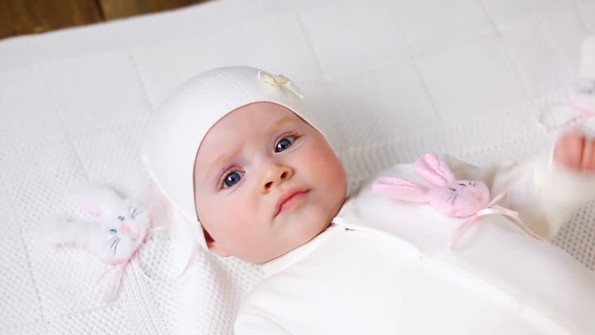 baby girl white hat