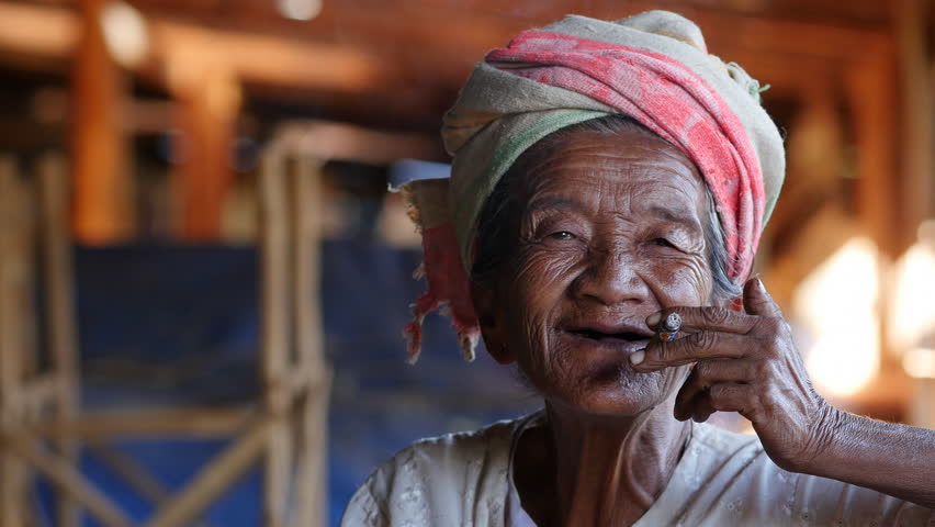 old-wrinkly-person-smiling image - Free stock photo - Public Domain ...